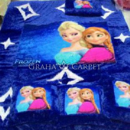 Karpet Frozen 4